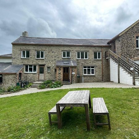 The Old Rectory Southcott Apartment In Jacobstow 10 Mins To Widemouth Bay And Crackington Haven,15 Mins Bude,20 Mins Tintagel, 27 Mins Port Issac 외부 사진